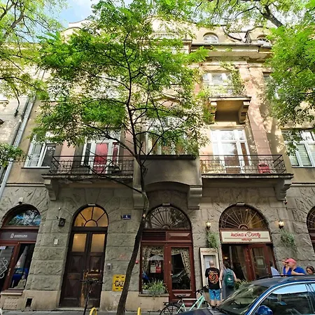 Urbannest-augustianska 4 *